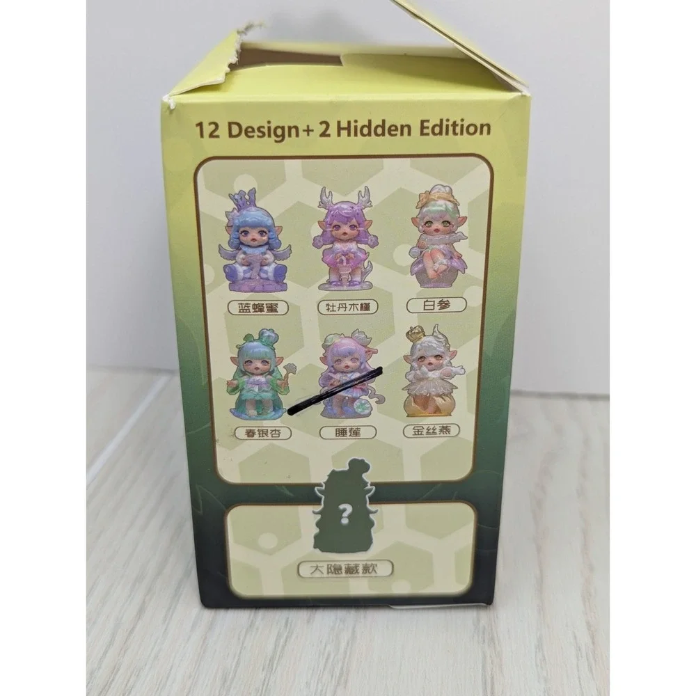 FLORA Compendium of Materia Medica Blind Box Water Lily Figure Box Card
